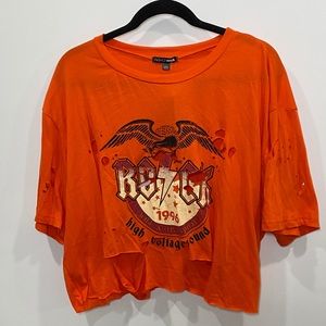 NWT Fashion Nova Distressed Cropped T-shirt